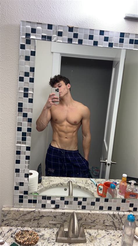 Dante Drackis AKA Aaron ManwaringGay man, Porn actor, 27y. Subscribe 8.3k. Videos 56. RED 1. Fans. Loading failed! Click here to retry. Dante Drackis,Aaron Manwaring,free videos, latest updates and direct chat.